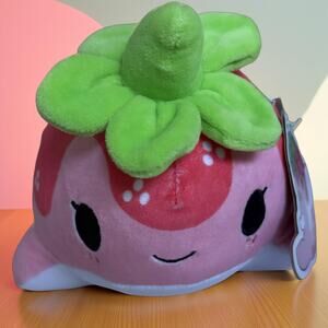 NWT Aurora Strawberry Nomwhal Plush 8” Pink Narwhal 14293